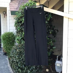 Women’s Nike Black Yoga Pants